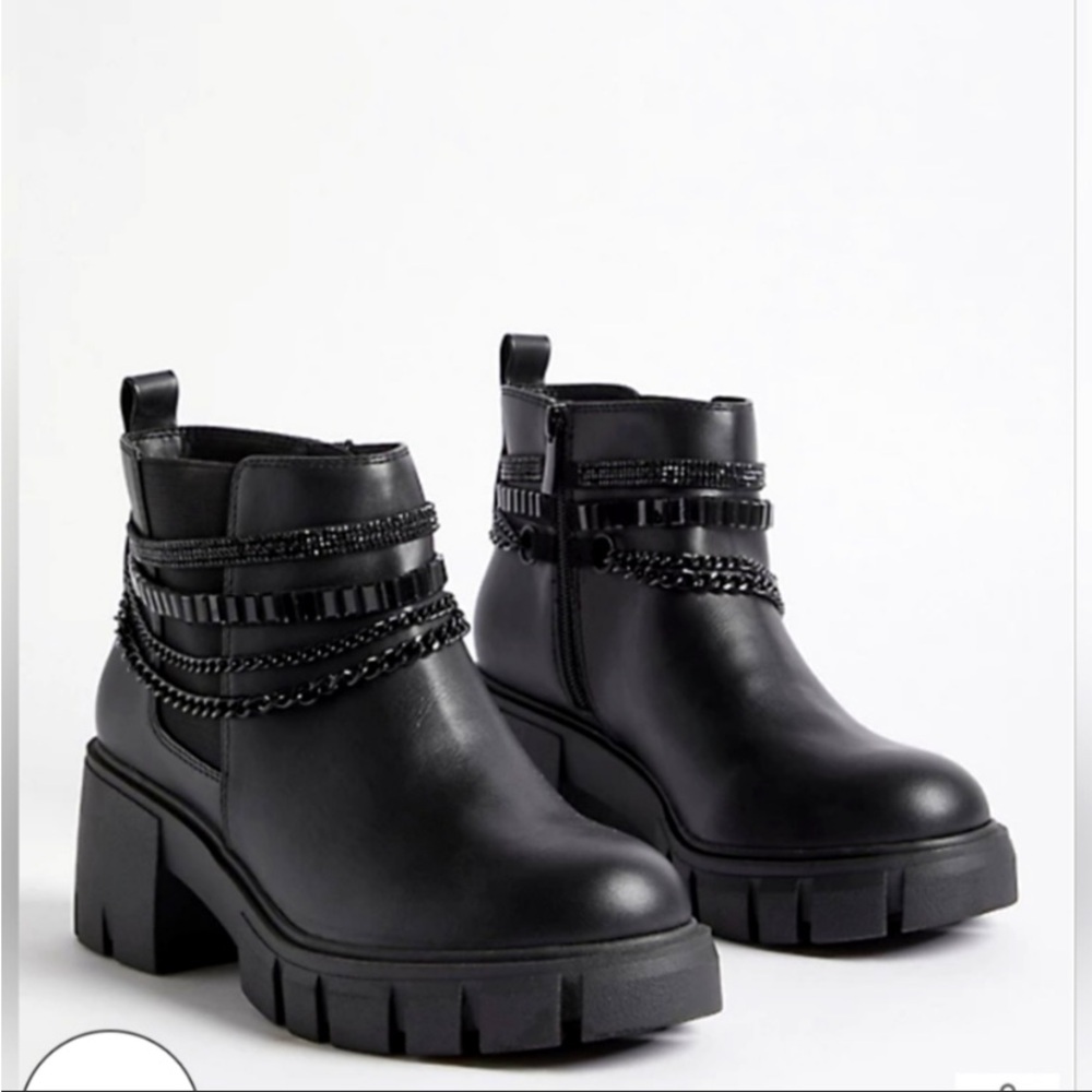 Torrid Chain Ankle Bootie Size 10WW